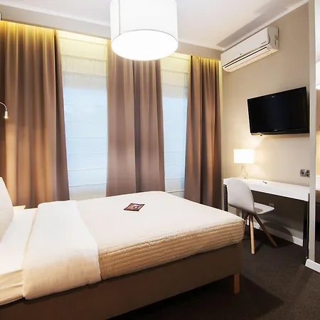 Park Hotel 3*
