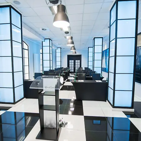 比得哥什公园酒店 3*