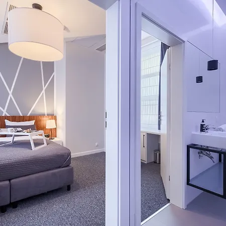 比得哥什公园酒店